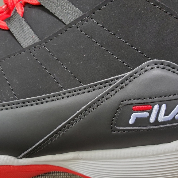NEW Fila Seven-Fiva Basketball shoes, Size 10 - Picture 6 of 8